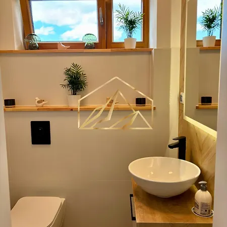 Mountain View Villa *